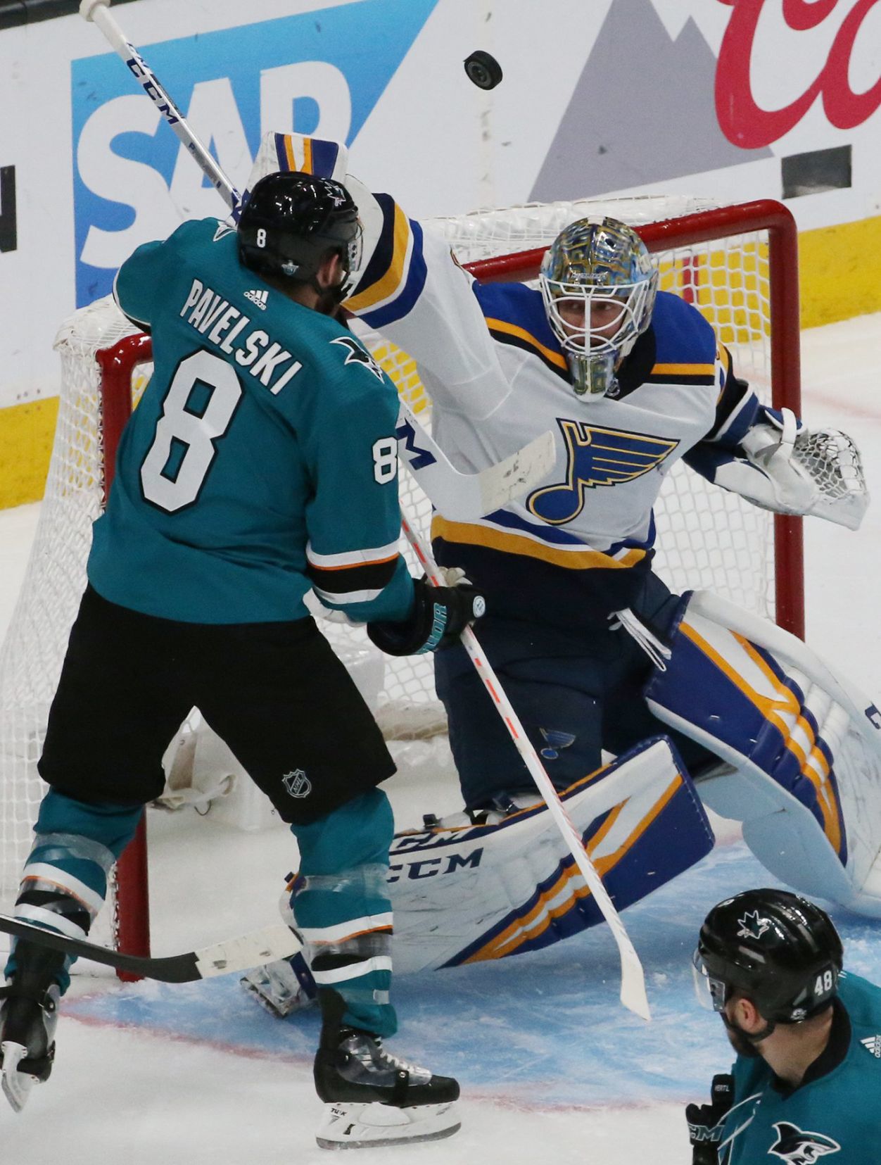 Blues and Sharks skate in game 5 of the semifinals